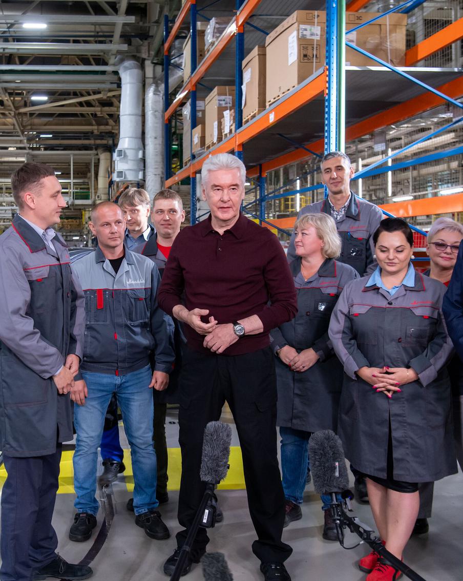 Собянин: Автомобили "Москвич" будут собирать по технологии полного цикла