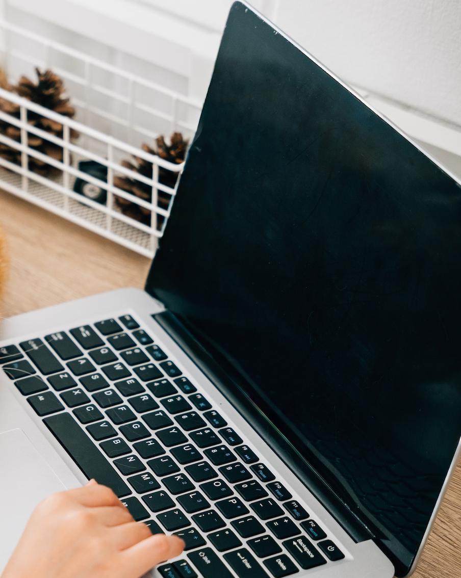 "Лучше разместить плохенькое резюме, чем не разместить вовсе": 4 стратегии поиска работы