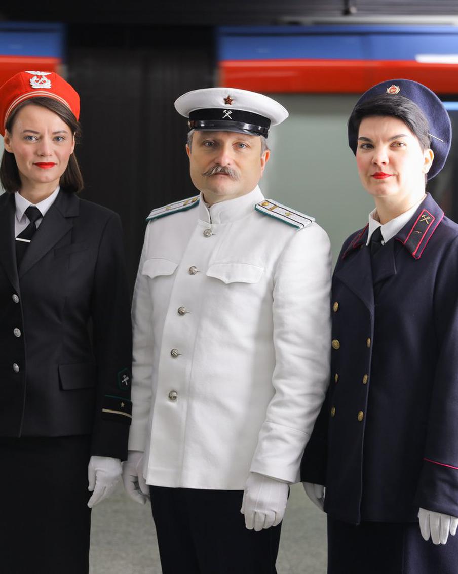 "Ёж", "Баклажан" и "Москва-2024" проехали колонной по БКЛ