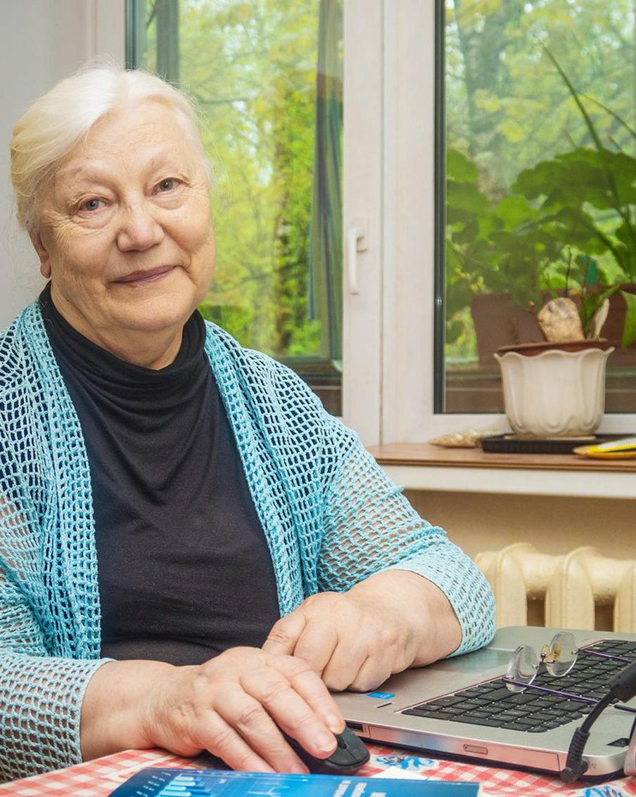 76-летняя участница соревнований по IT бросила вызов начинающим программистам