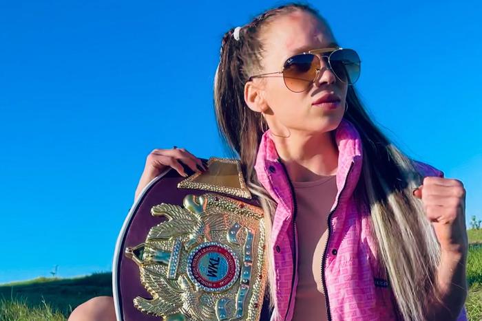 Изабелла Анфёрова, ставшая чемпионкой по кикбоксингу, рассказала Metro о том, какая она в обычной жизни