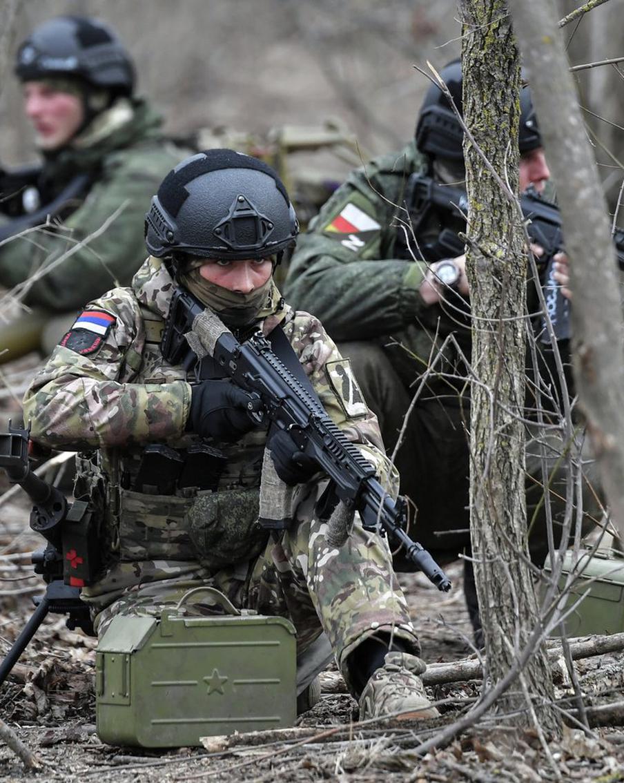 Российские военные освободили Андреевку в ДНР