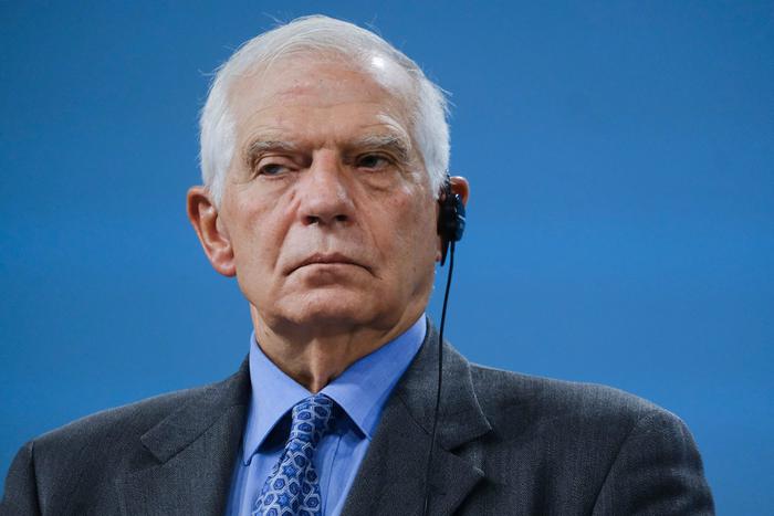 От России потребовали объяснений в связи с приграничным инцидентом из-за снятия буйков на реке Нарве