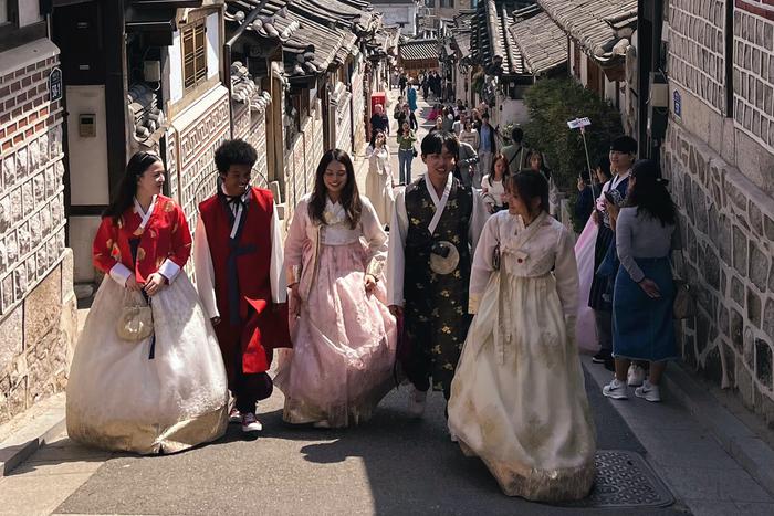 Отправляемся в Сеул: k-pop, косметика и необыкновенная культура