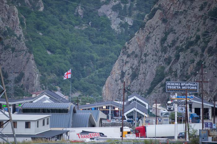 Помогавшего ВСУ экс-студента МГУ отказались пускать в Грузию