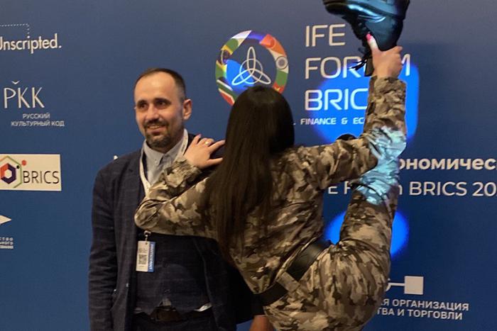 Когда появится новая платёжная система БРИКС и как она повлияет на доллар и рубль