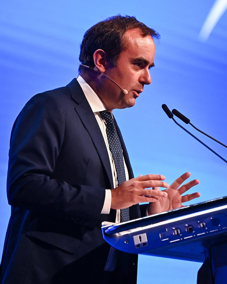 Во французском оборонном ведомстве охарактеризовали взаимодействие с Россией по теракту в "Крокусе"