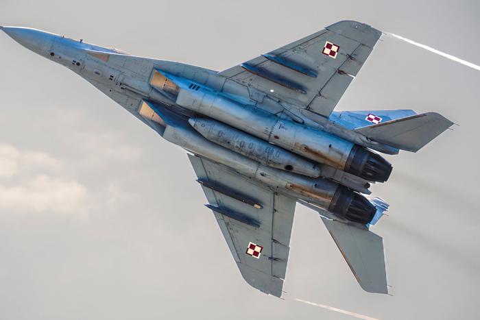 Польская военная авиация оказалась в воздухе по тревоге из-за якобы активных действий ВКС России