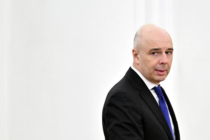 В министерстве финансов заявили, что изменения в систему налогообложения не заставят граждан уйти в тень от ФНС