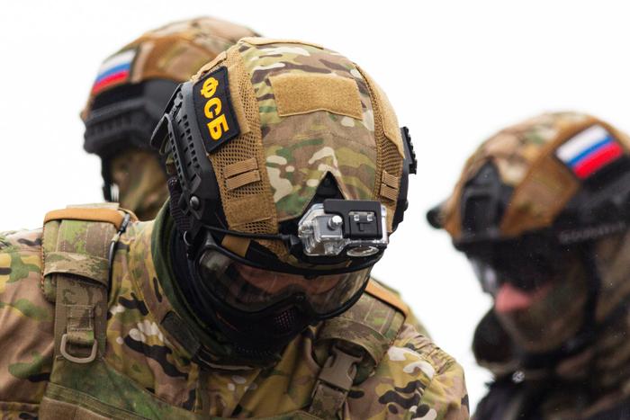 ФСБ раскрыла агентов СБУ, готовивших теракты против военных в Севастополе