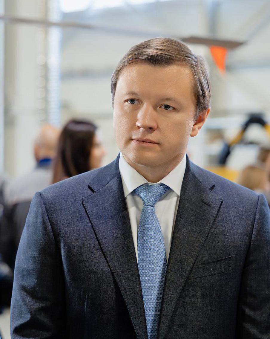 Владимир Ефимов рассказал о том, что в новых школах создаётся обстановка, способствующая полноценному развитию каждого ребёнка