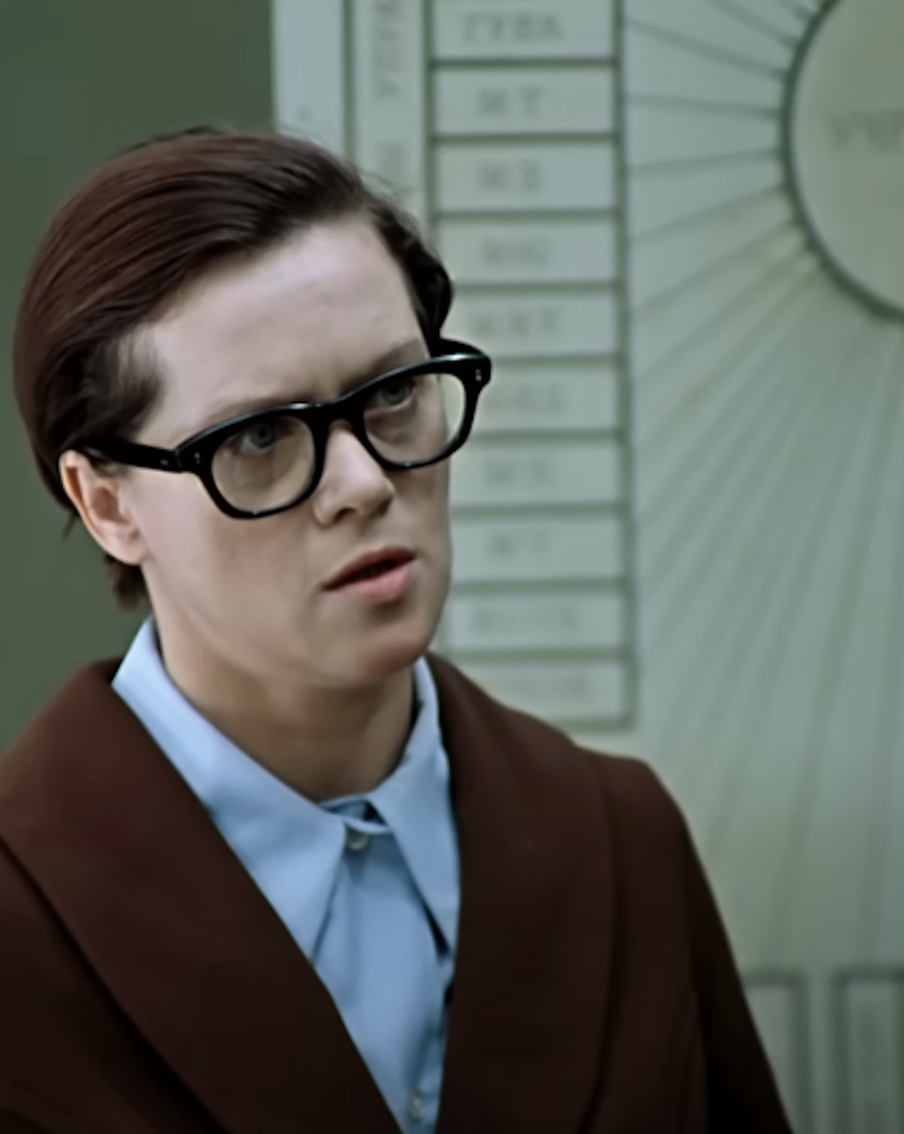 Современные старые девы легко краснеют и строят карьеру