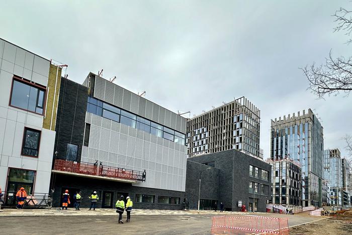 Правительство Москвы приняло решение о комплексном развитии незастроенной территории в Раменках в ЗАО