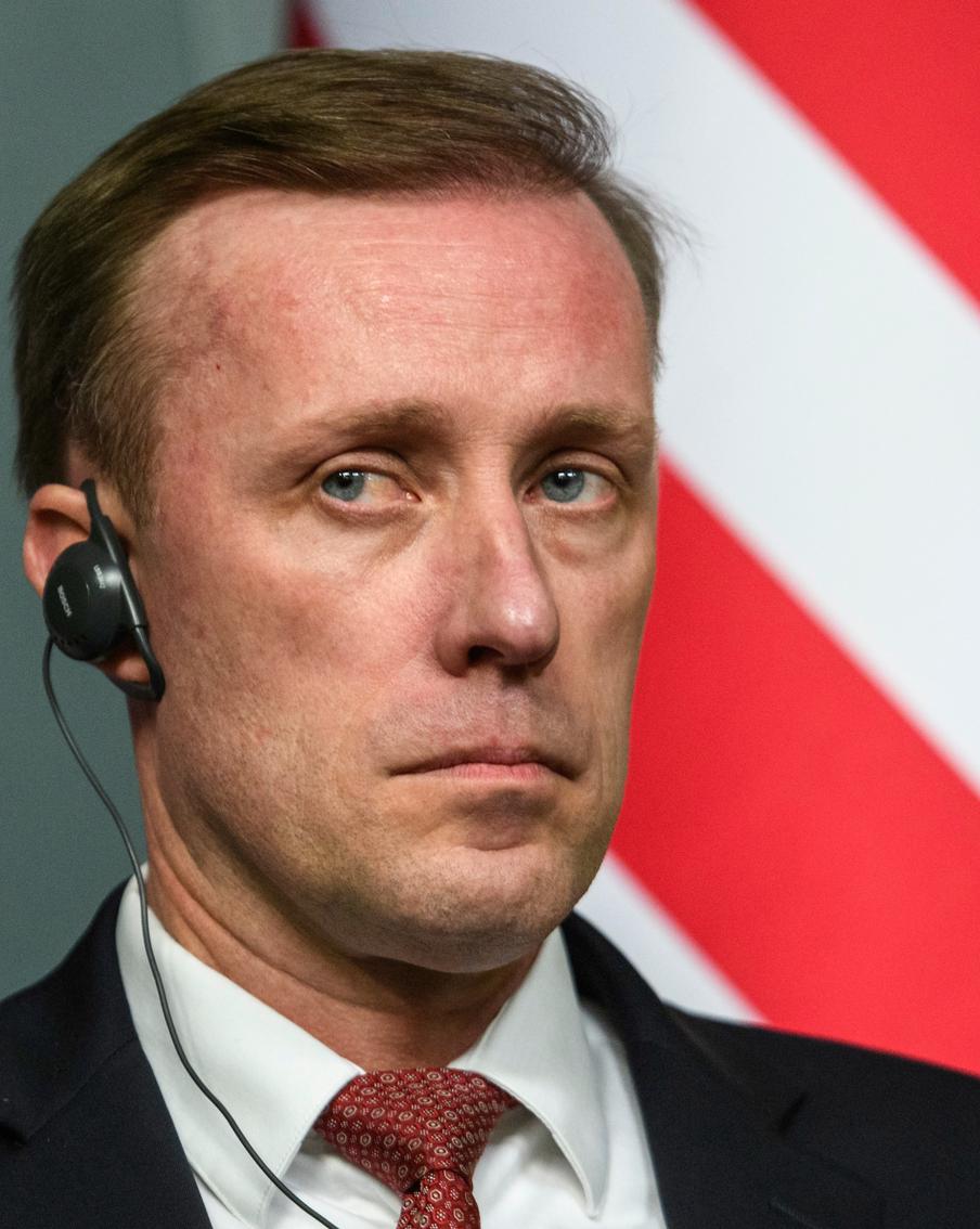 Новая помощь США Украине, потеря Швейцарией нейтралитета: хроника очередных событий украинского кризиса