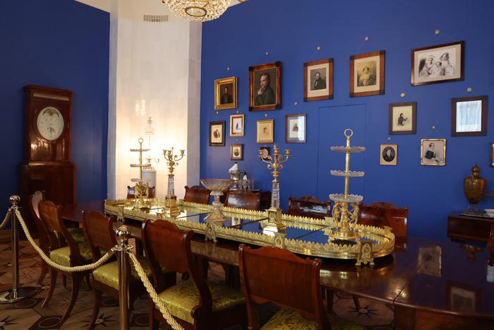 Пушкина из Москвы выжила собственная тёща: какими были первые месяцы великого поэта после свадьбы