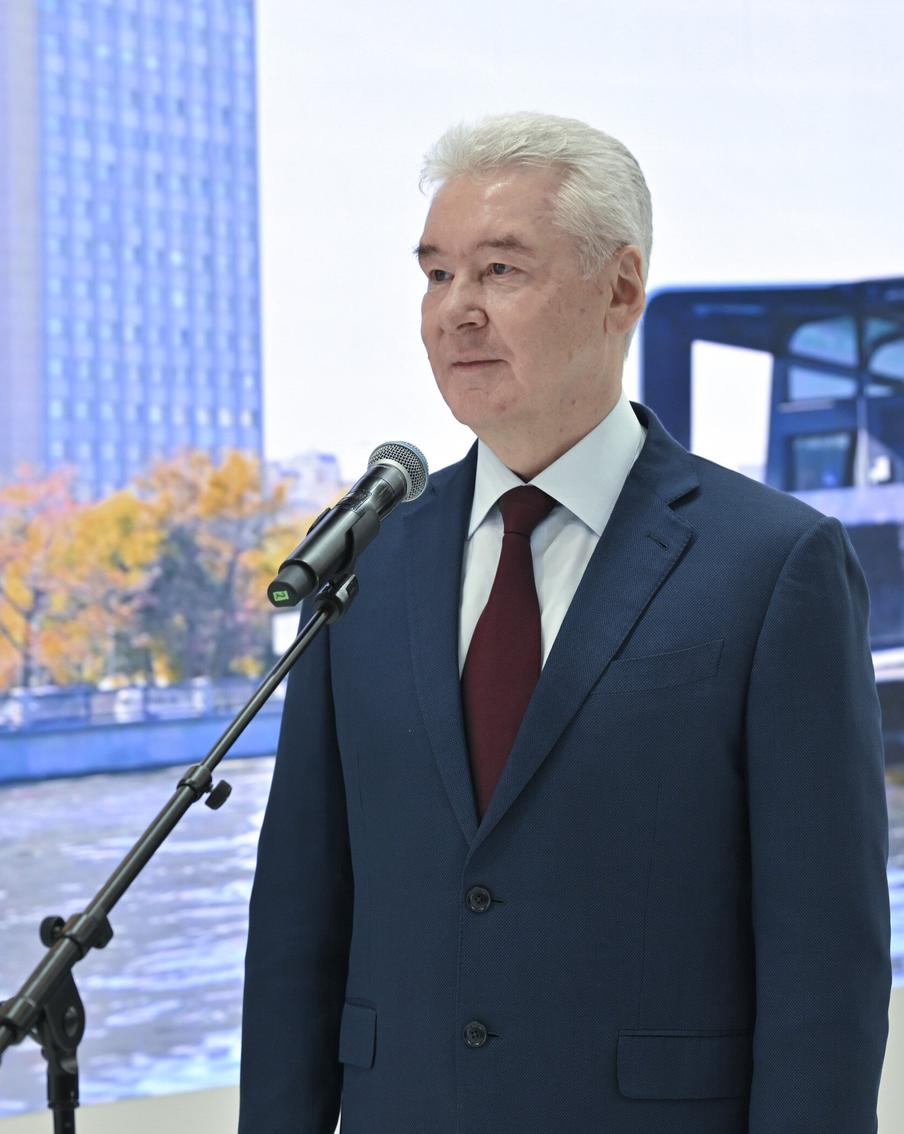 Первый маршрут речного электротранспорта продлён до парка "Фили"