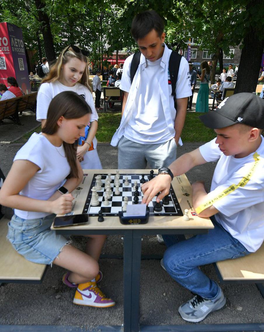 В шахматном клубе на Гоголевском бульваре озвучили летнюю программу соревнований и мероприятий для москвичей