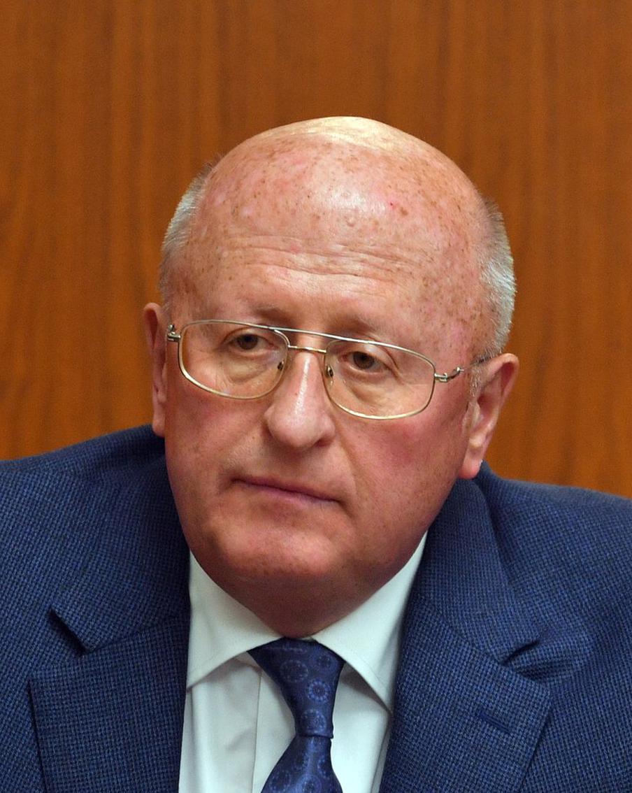 Гинцбург рассказал, как будут вводить российскую вакцину от всех видов рака