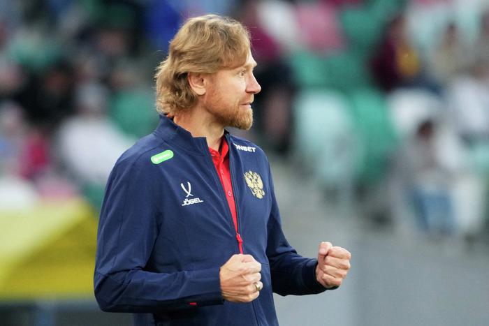 Российские футболисты одолели белорусскую команду в Минске, товарищеская встреча завершилась со счётом 4:0