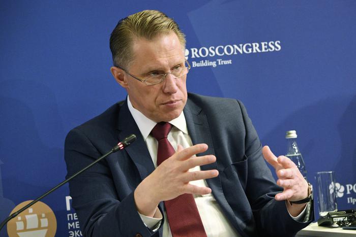 В российском минздраве назвали актуальное количество болеющих коронавирусом в стране