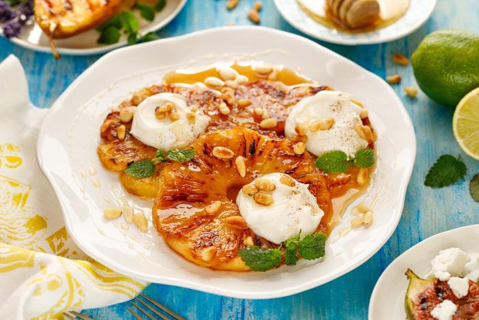 С чем лучше всего сочетается ананас? Metro спросило у эксперта