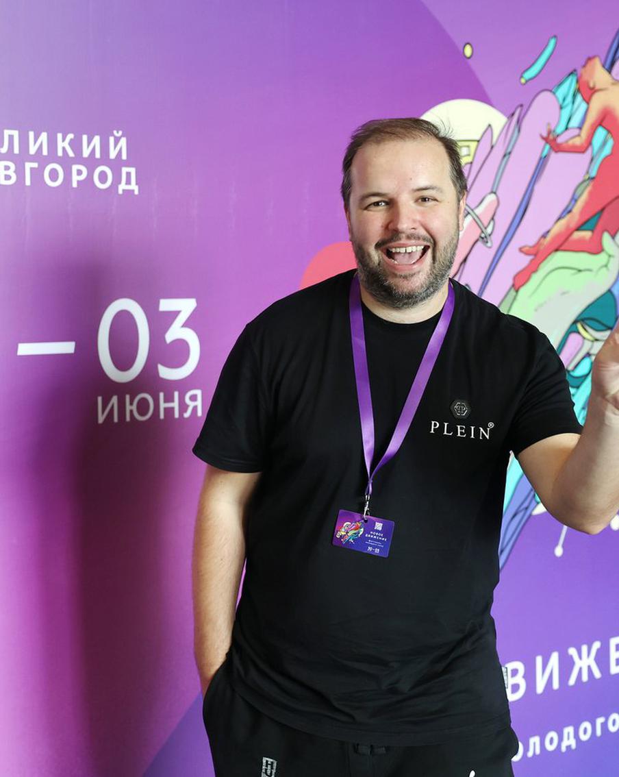 Сценарист "Слова пацана" и "Притяжения" поделился тайнами жизни авторов сценария