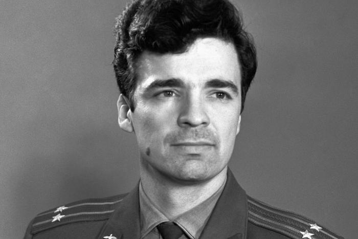 Умер советский космонавт Зудов, в 1976 году посадивший корабль на воду