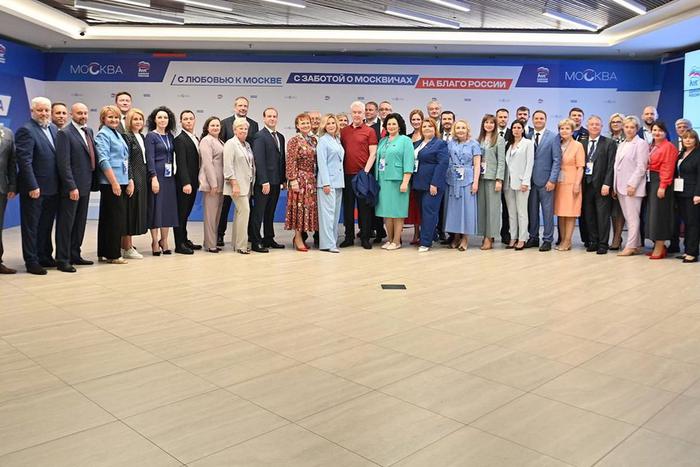 Мэр Москвы Сергей Собянин обсудил план по развитию города на встрече с кандидатами "ЕР"  на выборах в МГД