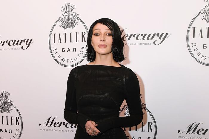 За что Федеральная налоговая служба решила заблокировать счета телеведущей Анастасии Ивлеевой?