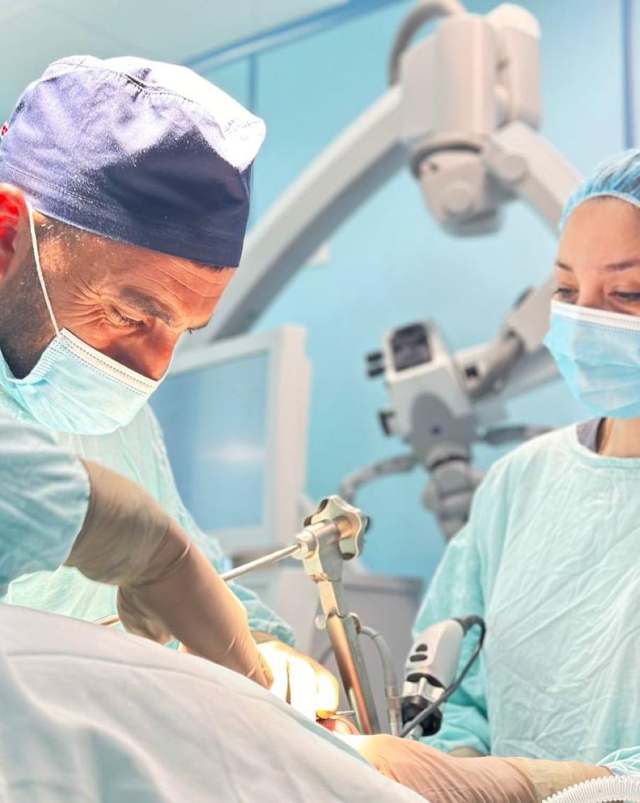 Спасти любыми способами: как московские врачи творят чудеса на работе