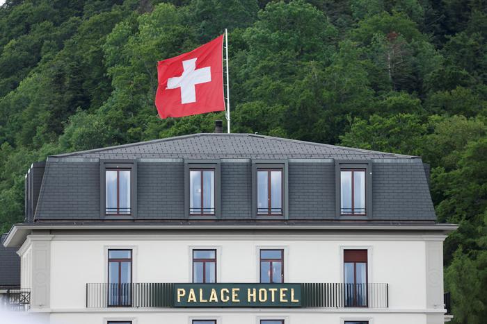 В Швейцарии начался "саммит мира", США снова выделят деньги Украине: хроника очередных событий украинского кризиса