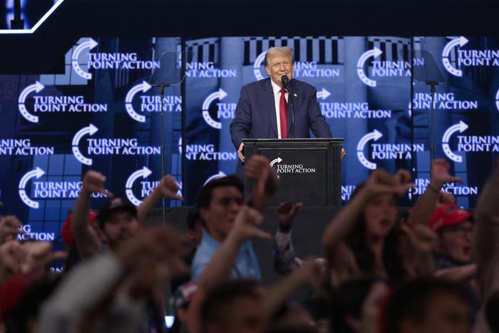 Кандидат в президенты США рассказал о том, что планирует сделать с помощью Украине в случае переизбрания