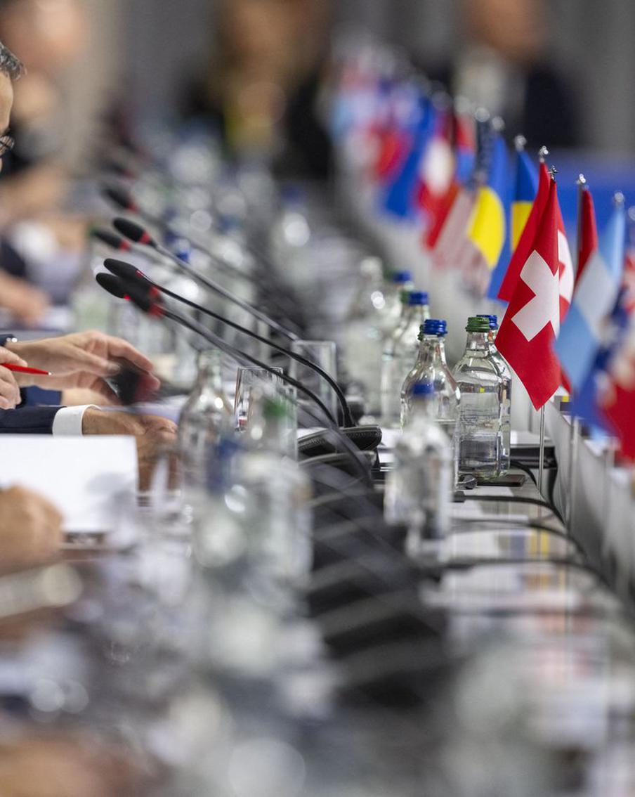 Иорданию и Ирак убрали из списка подписавших коммюнике саммита мира