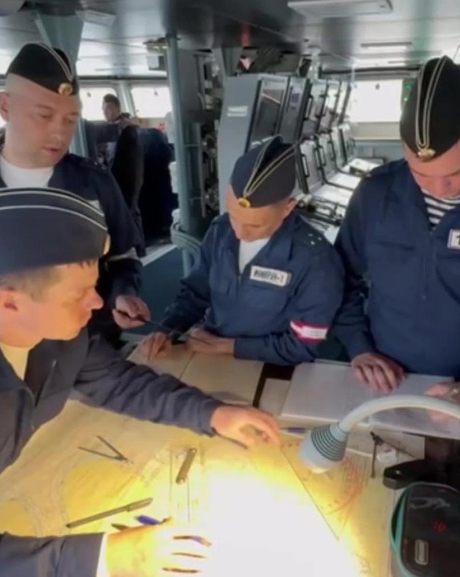 Тихоокеанский флот начал развёртывание для учений с участием 40 кораблей