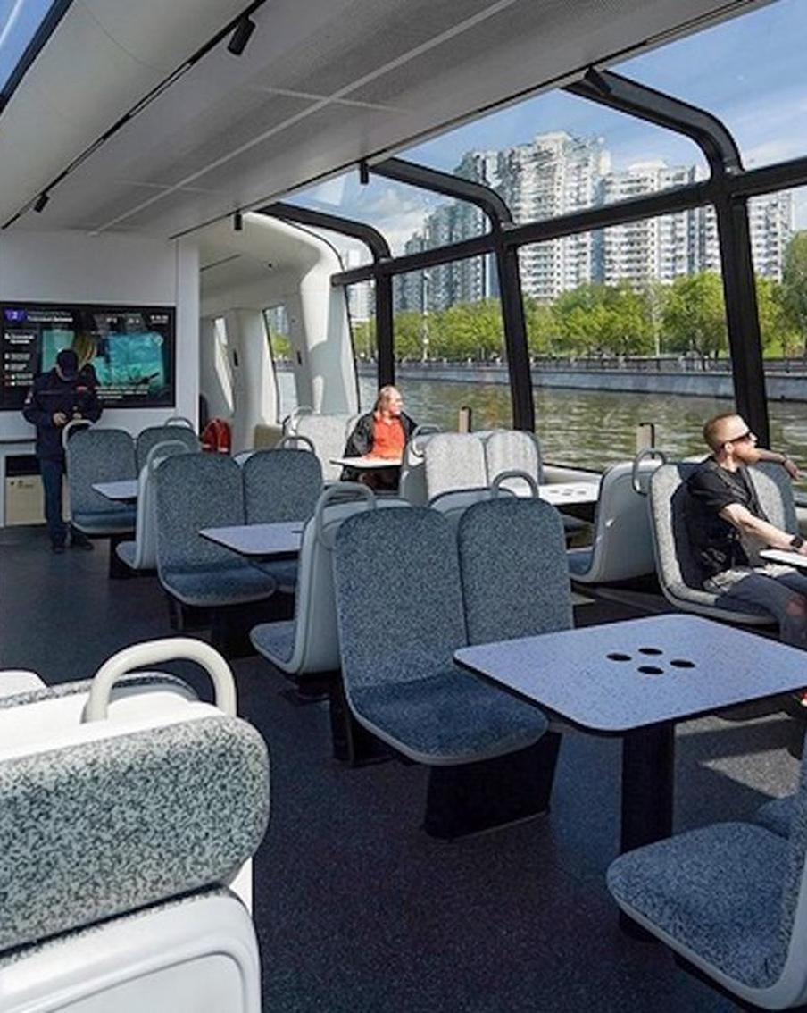 За прошедший год, сообщил мэр, речные суда совершили более 35 тысяч рейсов