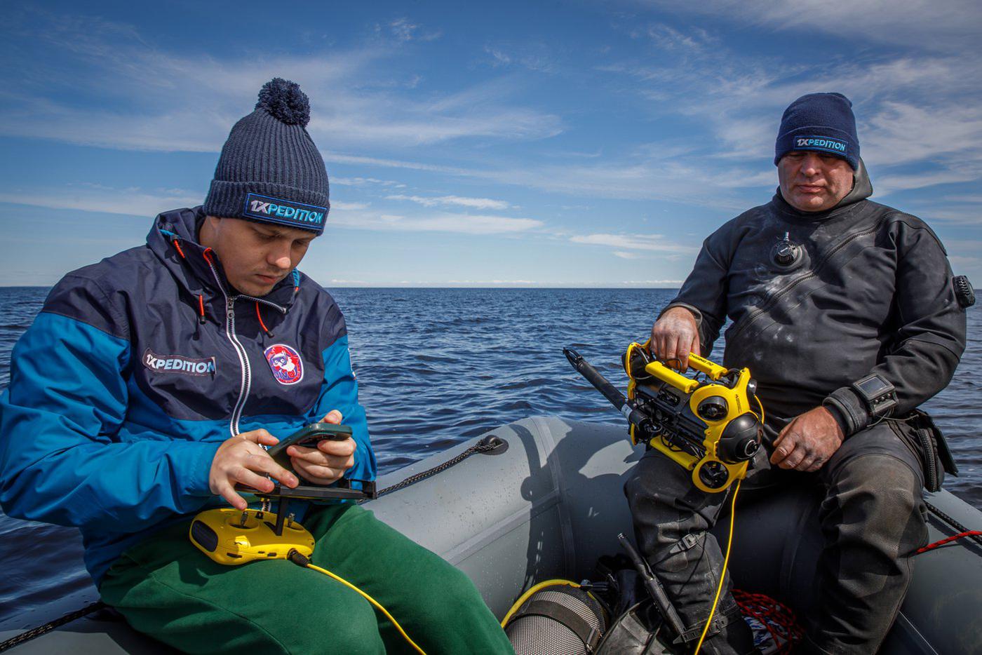 Археологические находки с утонувшей в Ладожском озере финской яхты