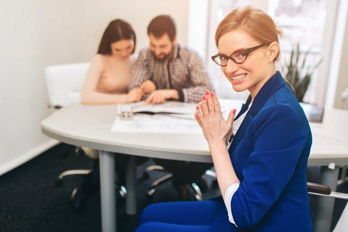 Махинация с выпиской из ЕГРН и форс-мажоры: как обманывают при съёме квартиры