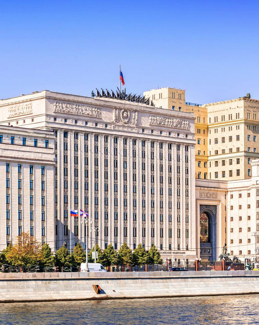 Российское министерство обороны заявило об уничтожении в ночь на пятницу 25 беспилотников в небе над Россией