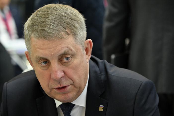 Один из атаковавших Брянск в ночь на пятницу дронов был подавлен благодаря средствам радиоэлектронной борьбы