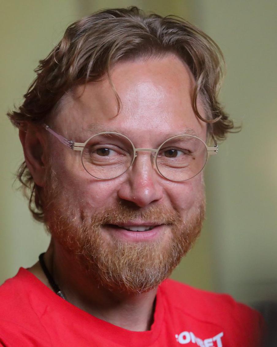 Российский футбольный союз продлил полномочия действующего главного тренера сборной Валерия Карпина на четыре года