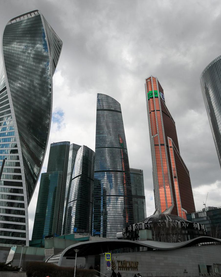 Москвичей предупредили о возможном ухудшении качества воздуха, которое продлится до утра субботы