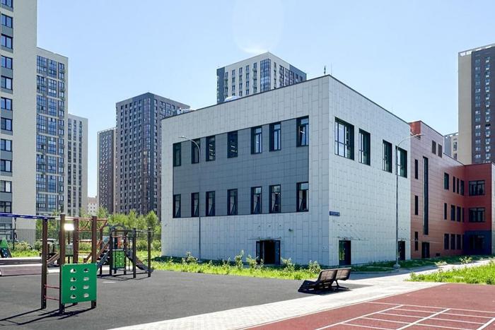 Собянин сообщил о скором открытии нового учебного корпуса в Чертанове Южном