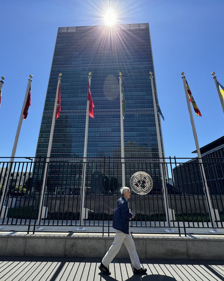 Россия на месяц стала председателем Совбеза ООН