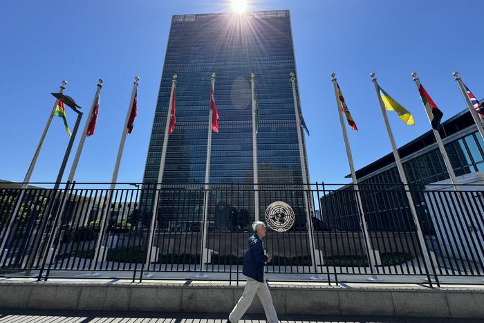 Россия на месяц стала председателем Совбеза ООН