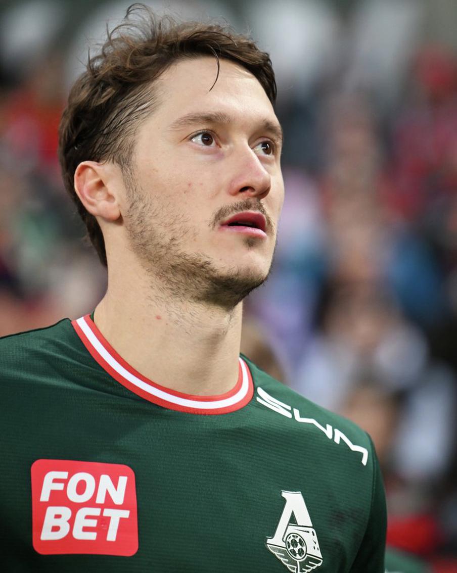 "Локомотив" расстаётся с футболистами: московский клуб покинул Антон Миранчук