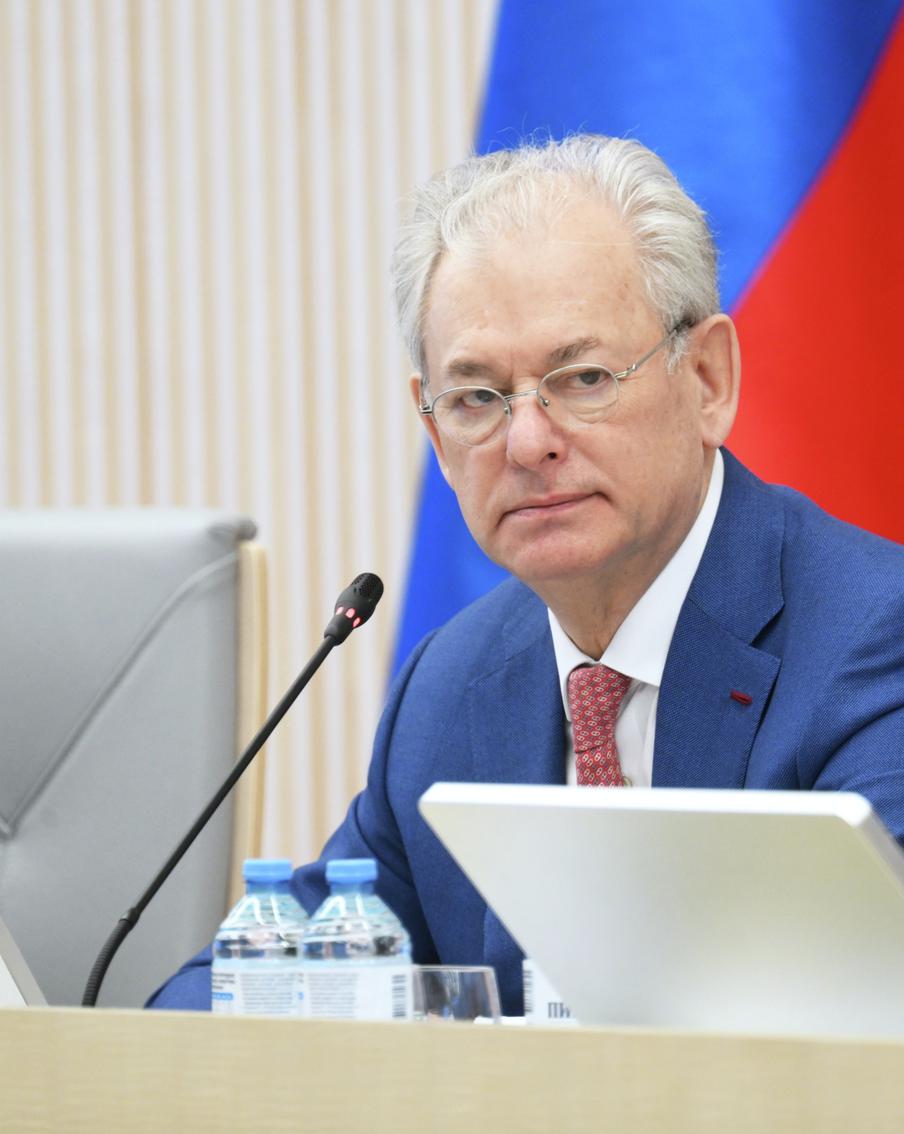 В Центральной избирательной комиссии России рассказали, что утвердили новые правила электронного голосования