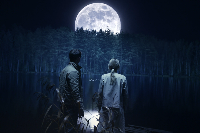 В новом фэнтези "Самая большая луна" у каждого мутанта свой эмоциональный дефицит