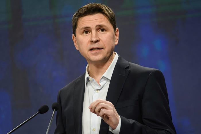 Украинские власти заявили о готовности договариваться об условиях мира с Россией через посредников