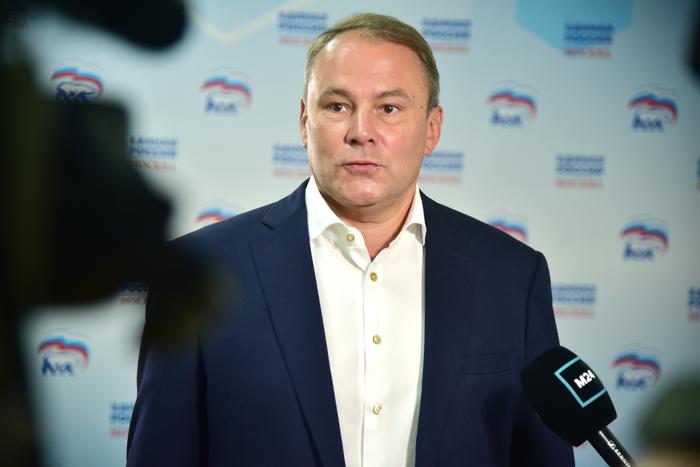 Толстой назвал кандидатов от "Единой России" командой мэра в МГД