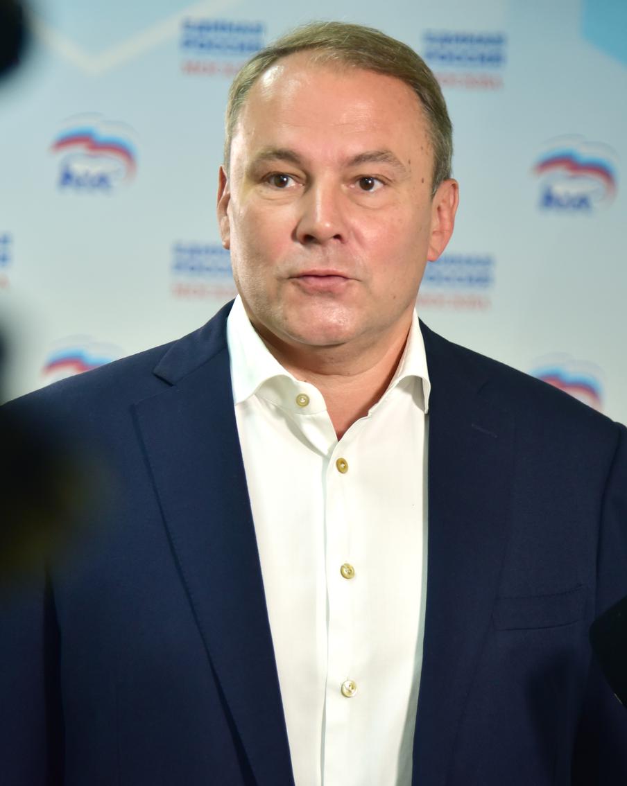 Толстой назвал кандидатов от "Единой России" командой мэра в МГД